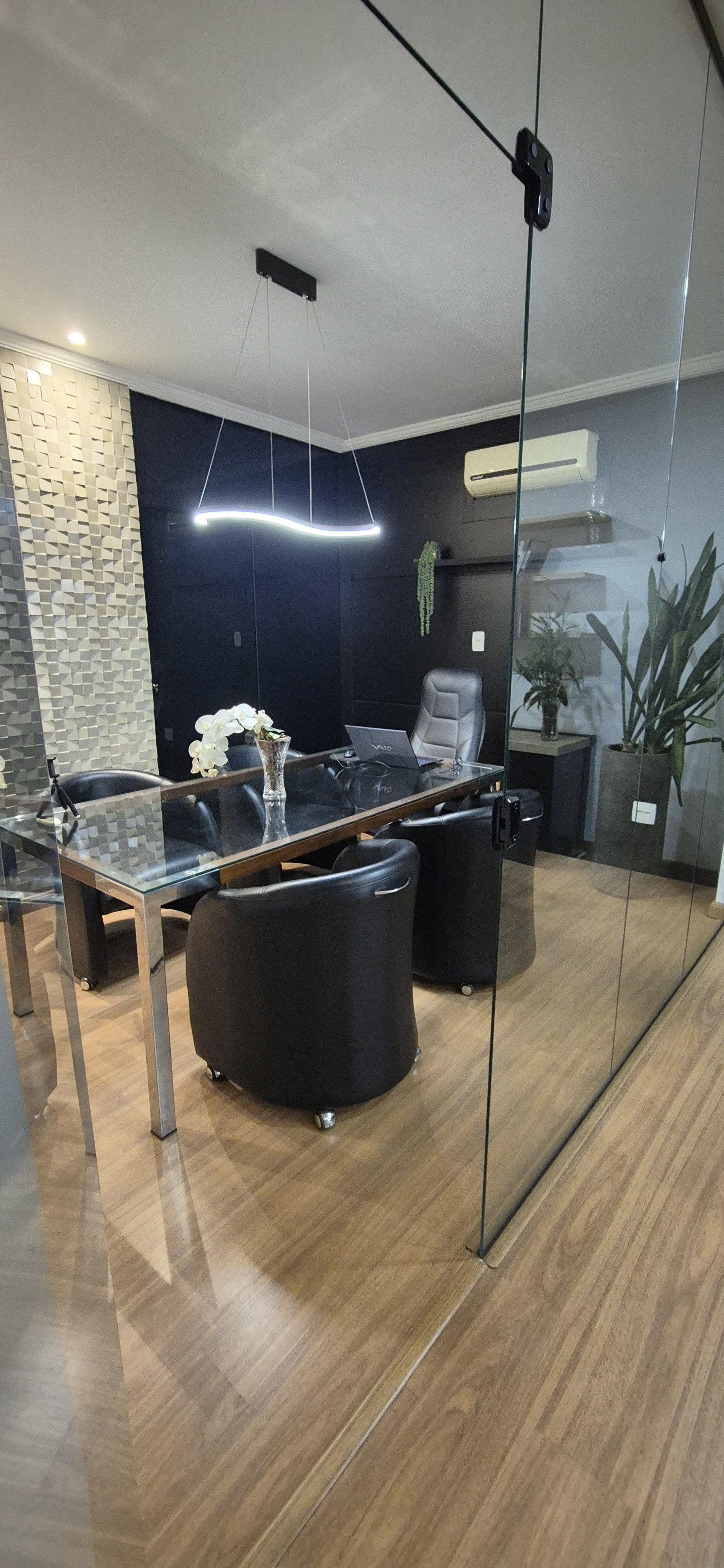 Sala de reunião do escritório da RL
